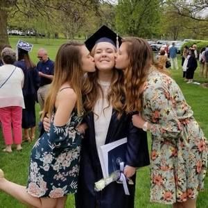 Meet your Posher, Reagan